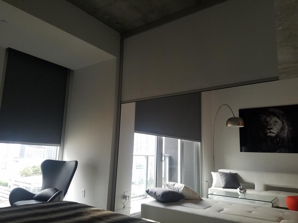 Downtown Miami Deluxe Apartment Exterior photo